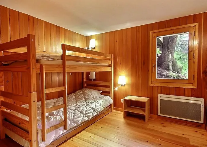 Rénové Pour 10 Avec Jacuzzi, Cheminée Et Wifi Aux Pieds Des Pistes - Fr-1-455-155 Chalet